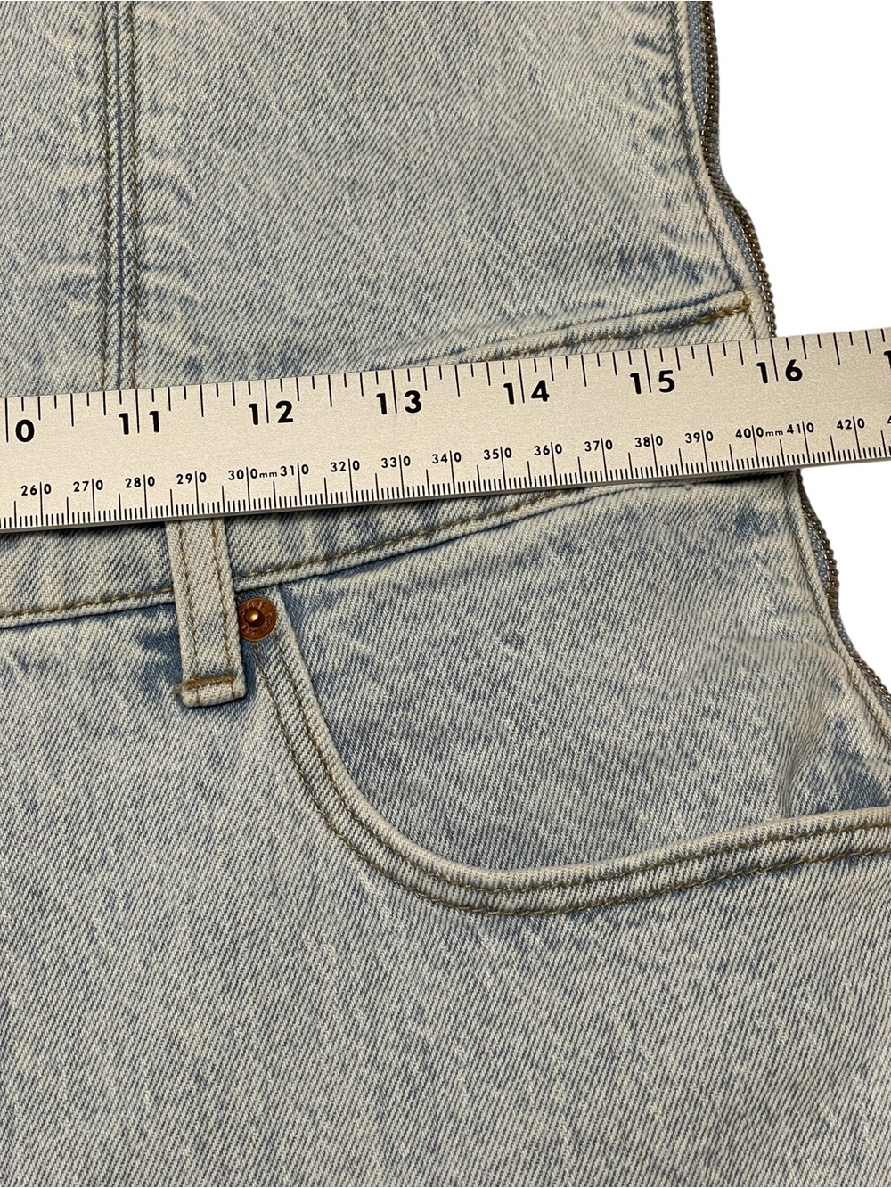 Abercrombie & Fitch Light Blue 90s Y2K Denim Jumpsuit Wide Leg Large Petite Fit - Picture 4 of 12